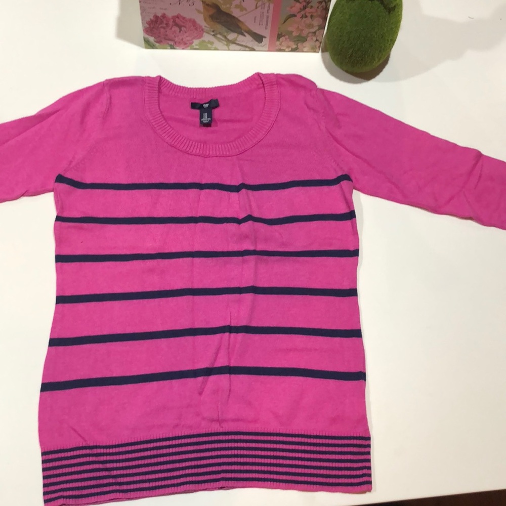 GAP Sweater